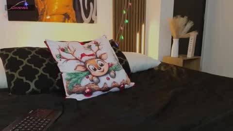 Kitty Bombon online show from 11.29.25