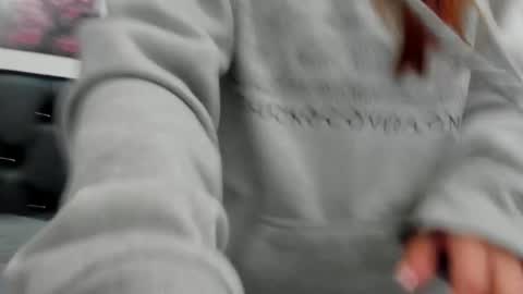 kitty_f00x online show from 06.09.26