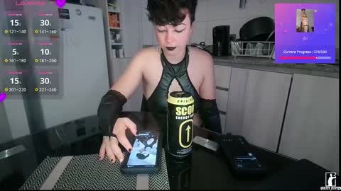 kitty_fitty29 online show from 03.18.26