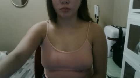 Snapshot of kitty_fussy chatting on 05.17.26 kitty_fussy online show from 05.17.26