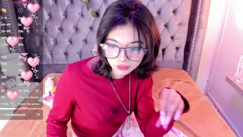 Snapshot of kitty_gang chatting on 01.04.25 Camila online show from 01.04.25