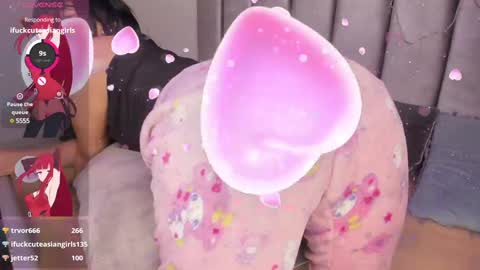 Snapshot of kitty_gang chatting on 01.25.25 Camila online show from 01.25.25