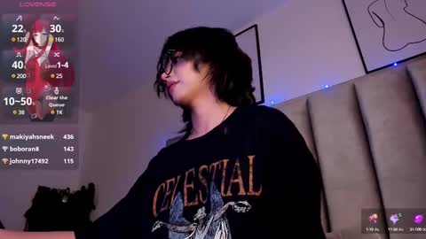 Snapshot of kitty_gang chatting on 02.12.25 Camila online show from 02.12.25