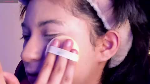 Snapshot of kitty_gang chatting on 02.14.25 Camila online show from 02.14.25