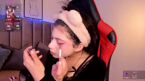 Snapshot of kitty_gang chatting on 03.12.25 Camila online show from 03.12.25