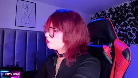 Snapshot of kitty_gang chatting on 10.14.25 Camila online show from 10.14.25