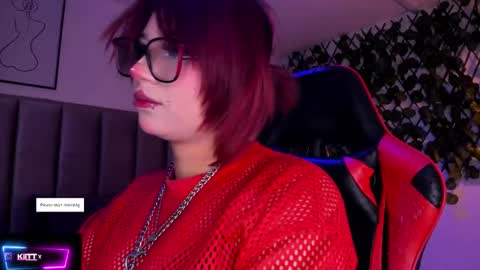 Snapshot of kitty_gang chatting on 10.30.25 Camila online show from 10.30.25