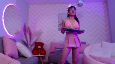 KITTY online show from 09.19.25