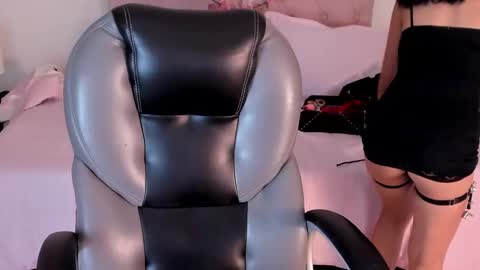 Kitty online show from 02.23.25