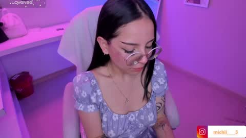 Snapshot of kitty_patitas_suavess chatting on 06.04.26 Kitty online show from 06.04.26