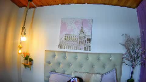 K I T T Y   online show from 02.01.26