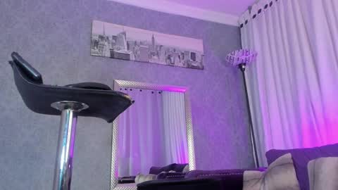 Kendall Saray   online show from 02.22.25