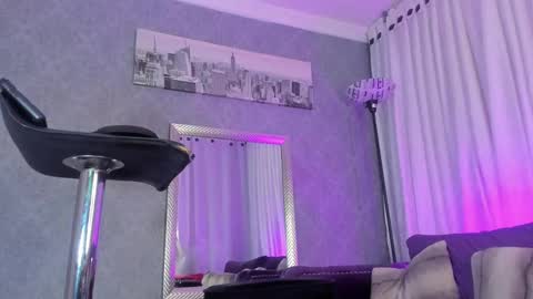 Kendall Saray   online show from 02.22.25