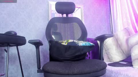 Kendall Saray   online show from 03.11.25