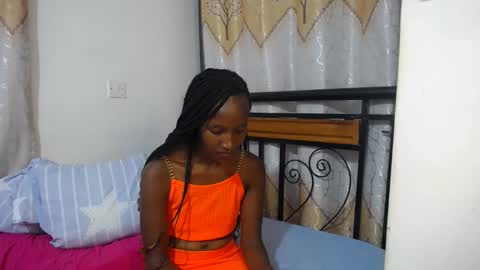 Snapshot of kittyfay_ chatting on 01.07.26 Fay online show from 01.07.26