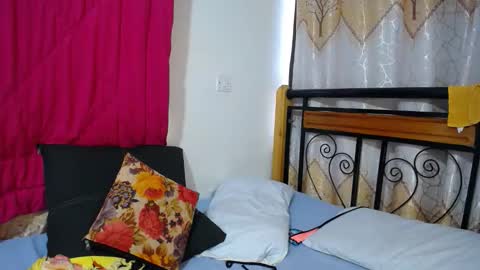 Snapshot of kittyfay_ chatting on 02.08.26 Fay online show from 02.08.26