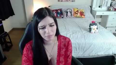 Isabel online show from 02.12.26