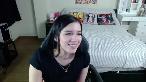 Snapshot of kittykat18x chatting on 06.04.26 Isabel online show from 06.04.26