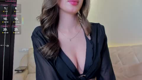 Snapshot of kittysola chatting on 06.18.26 Solana online show from 06.18.26