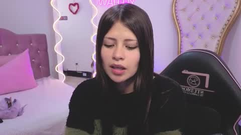 Kitty  online show from 11.24.25