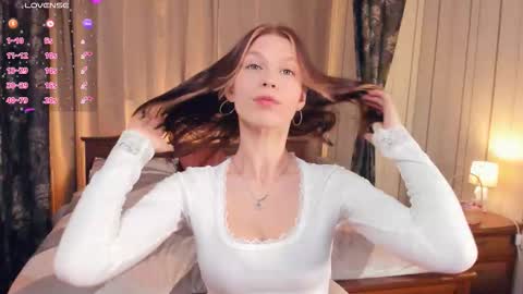 Snapshot of kity_paw chatting on 11.29.25 Zendaya online show from 11.29.25