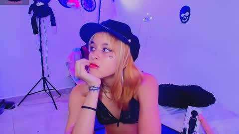 Snapshot of kiyoshi_watanabe chatting on 12.21.24 Lizeth online show from 12.21.24