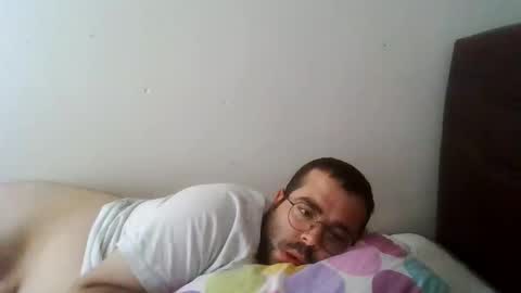 Snapshot of kkadam1 chatting on 10.04.25 kkadam1 online show from 10.04.25