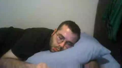 Snapshot of kkadam1 chatting on 12.15.25 kkadam1 online show from 12.15.25