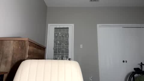 kkyle57 online show from 10.16.25