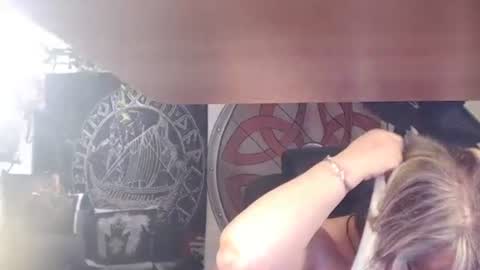 Michelle online show from 04.12.26