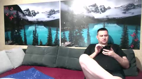 Kleosnow online show from 10.28.25