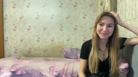 Louise and Mark online show from 01.06.25