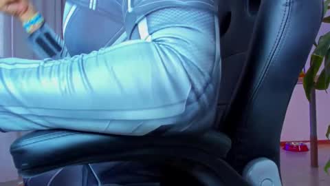 klinsmannwalton online show from 10.21.25