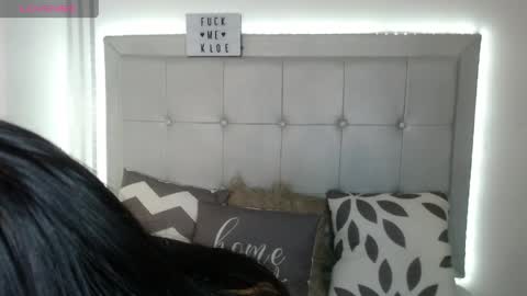 Snapshot of kloe__watson chatting on 04.21.26 kloe__watson online show from 04.21.26
