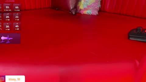 Snapshot of kloey_hoot chatting on 01.09.25 Kloey online show from 01.09.25