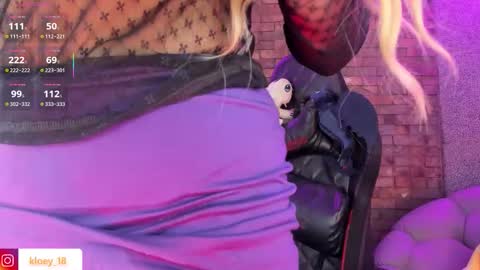 Snapshot of kloey_hoot chatting on 10.14.25 Kloey online show from 10.14.25