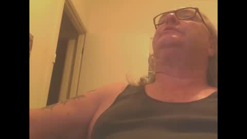 knobout online show from 03.04.25