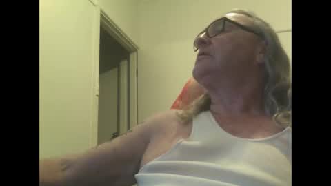 knobout online show from 10.26.25