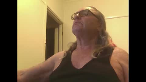 knobout online show from 11.01.25