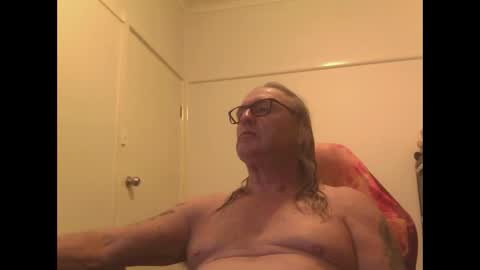 knobout online show from 04.05.26