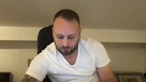 hugo online show from 11.14.25