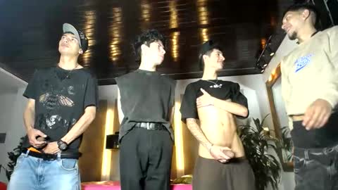 Snapshot of kobayaske chatting on 12.16.25 kobayaske online show from 12.16.25