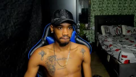 Snapshot of kofi_exotic_ chatting on 11.29.25 kofi online show from 11.29.25