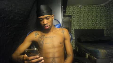 Snapshot of kofi_exotic_ chatting on 12.01.25 kofi online show from 12.01.25