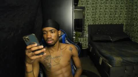 Snapshot of kofi_exotic_ chatting on 12.03.25 kofi online show from 12.03.25