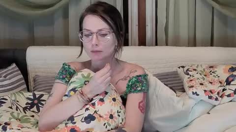 kohlbird online show from 12.04.25