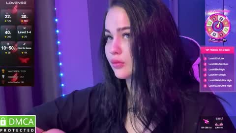 Mia online show from 01.12.25