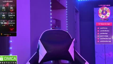 Mia online show from 02.19.25