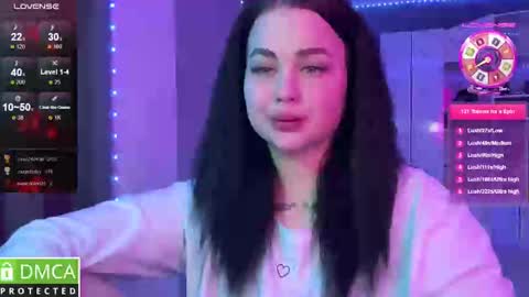 Mia online show from 02.21.25