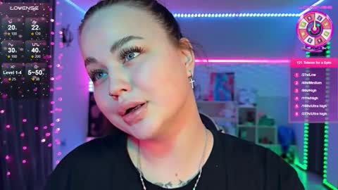 Mia online show from 02.06.26